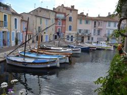 CALANQUES ET VENISE PROVENÇALE